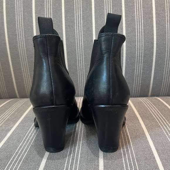 Acne Studios Star Leather Ankle Booties - Picture 13 of 17